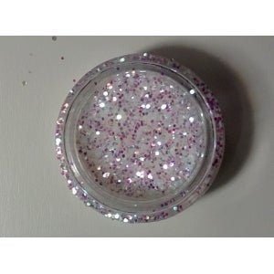 Valkoinen paljetti hile